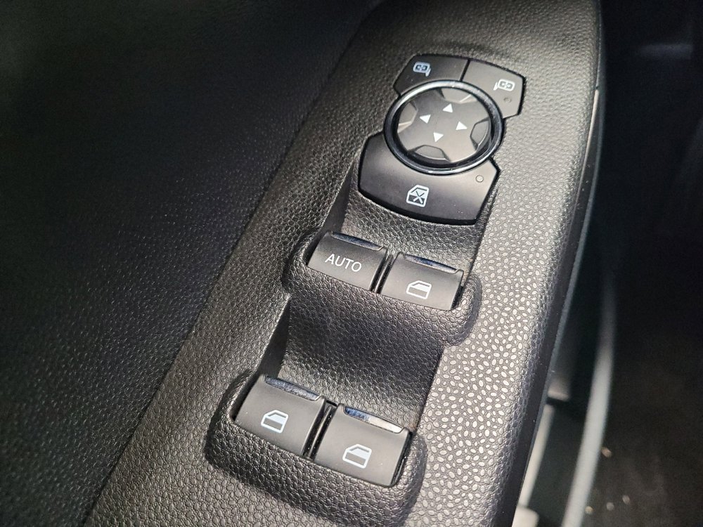 Used 2019 Ford EcoSport SE FWD image 27