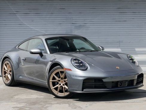 Certified 2025 Porsche 911 Carrera image 10