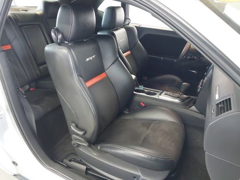 Used 2008 Dodge Challenger SRT8 RWD image 28
