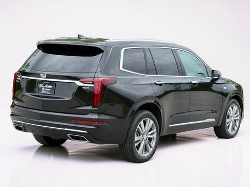 Certified 2024 Cadillac XT6 Premium Luxury w/ LPO, Floor Liner Package AWD/4WD image 15