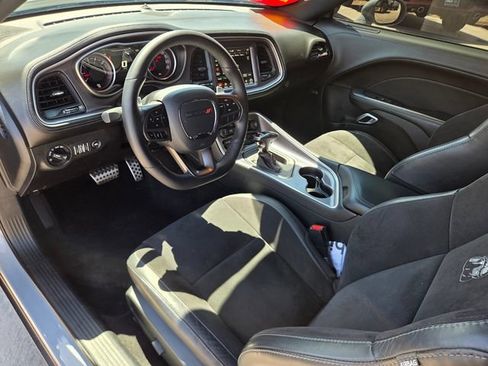 Used 2020 Dodge Challenger R/T Scat Pack RWD image 12