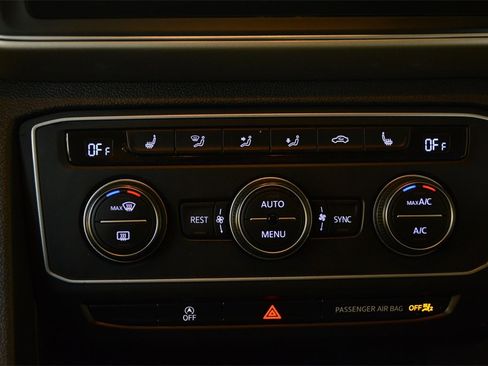 Used 2019 Volkswagen Atlas SE image 23