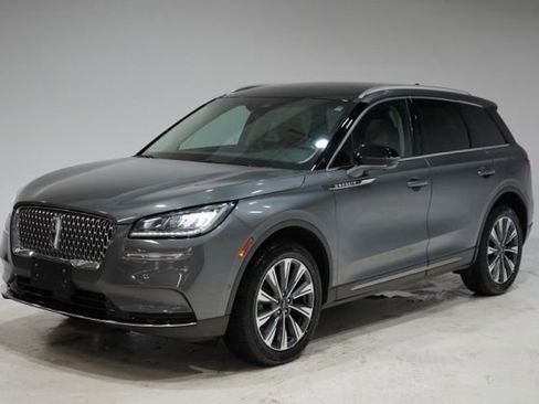 Used 2022 Lincoln Corsair Reserve w/ Equipment Group 201A AWD/4WD image 3