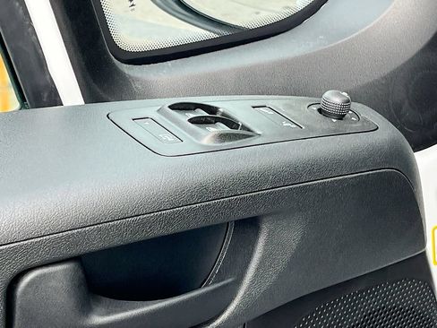 New 2026 RAM ProMaster 2500 w/ Convenience Group FWD image 17