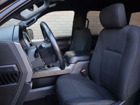 Used 2017 Ford F150 XLT w/ Equipment Group 302A Luxury AWD/4WD image 14