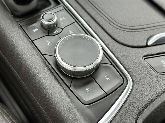 Used 2020 Cadillac XT5 Premium Luxury AWD/4WD image 42