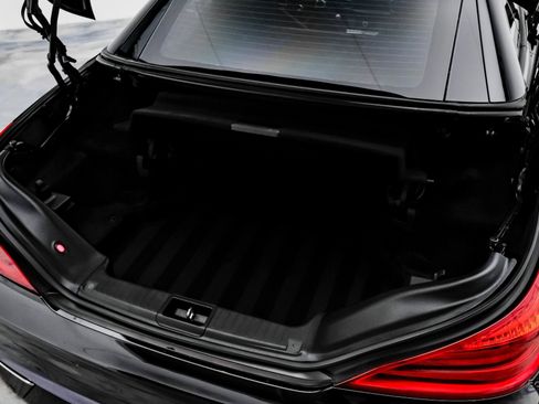 Used 2017 Mercedes-Benz SL 550 image 95