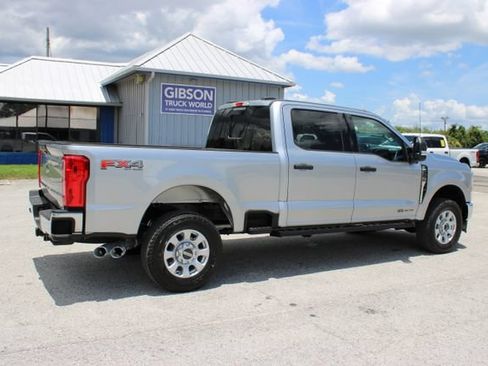 Used 2024 Ford F250 XLT w/ FX4 Off-Road Package AWD/4WD image 12