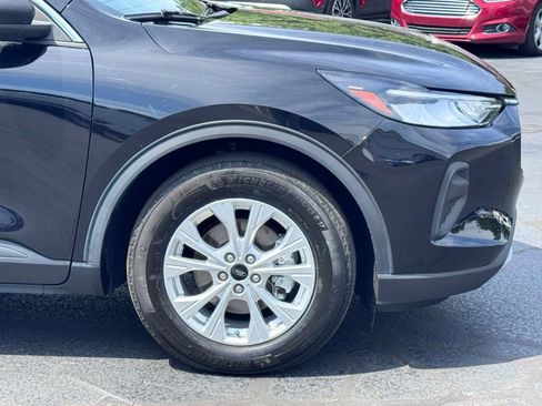 Used 2023 Ford Escape Active FWD image 10