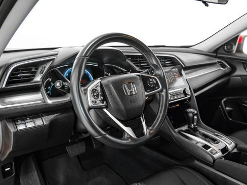Used 2020 Honda Civic EX image 12