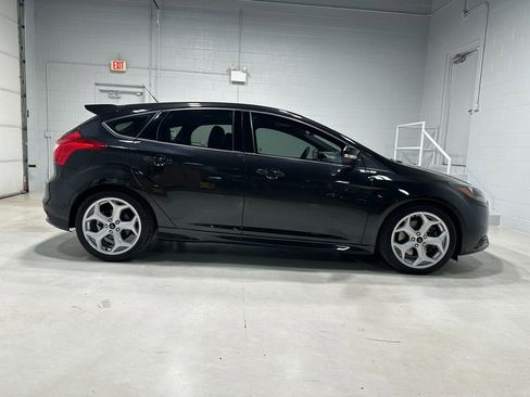 Used 2013 Ford Focus ST image 2