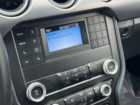 Used 2019 Ford Mustang GT w/ Black Accent Package RWD image 15