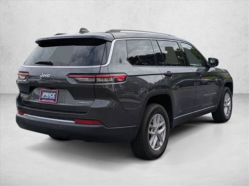 Used 2023 Jeep Grand Cherokee L Laredo AWD/4WD image 5