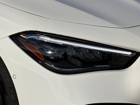 New 2026 Mercedes-Benz CLE 300 4MATIC Coupe image 11