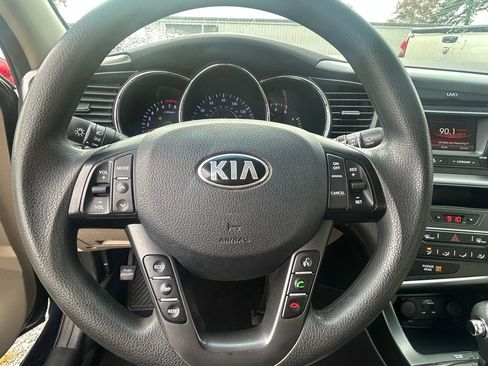 Used 2013 Kia Optima LX w/ Convenience Plus Pkg image 19