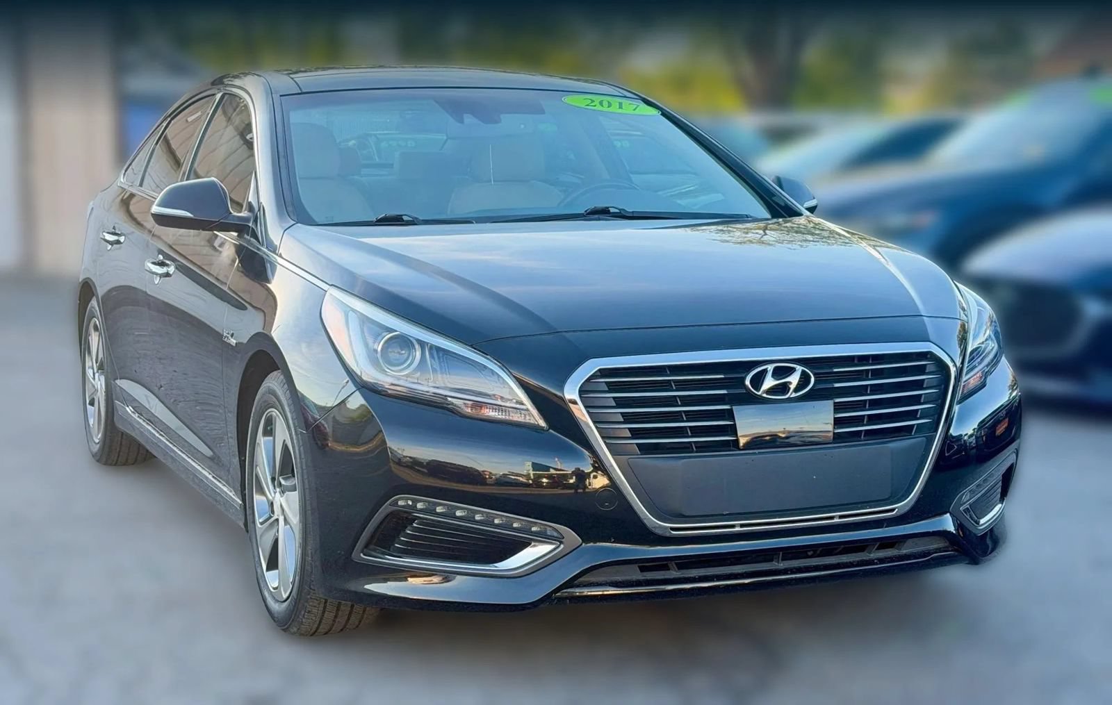 Used 2017 Hyundai Sonata Limited w/ Ultimate Package 02 FWD image 1
