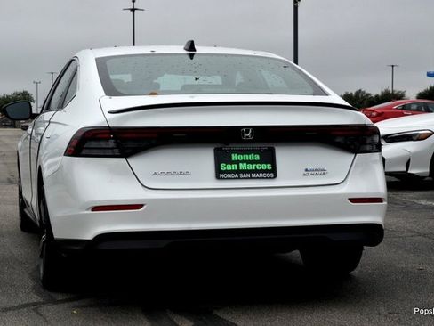 Used 2024 Honda Accord Sport image 4