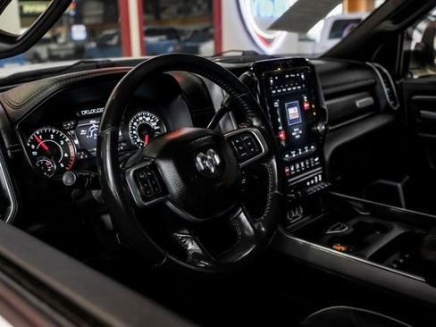 Used 2020 RAM 2500 Laramie w/ Night Edition AWD/4WD image 15