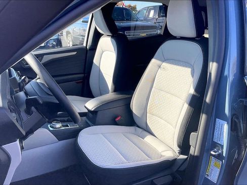 New 2026 Ford Escape Active image 9