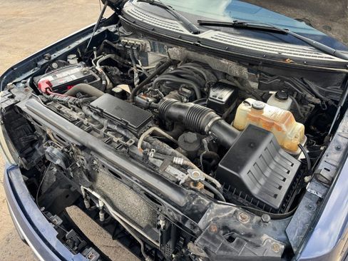 Used 2010 Ford F150 XLT image 21