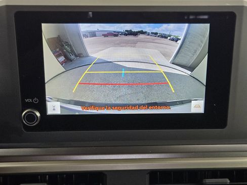 Used 2025 Toyota Tacoma SR5 AWD/4WD image 19