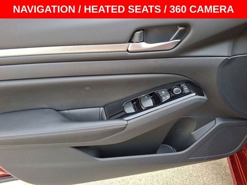 Used 2025 Nissan Altima 2.5 SL image 10