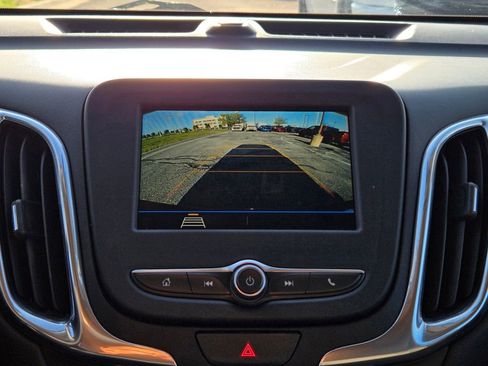 Used 2019 Chevrolet Equinox LT AWD/4WD image 22
