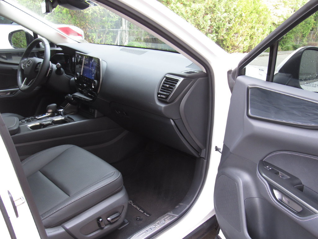 Used 2025 Lexus NX 350 AWD w/ Cold Area Package image 17