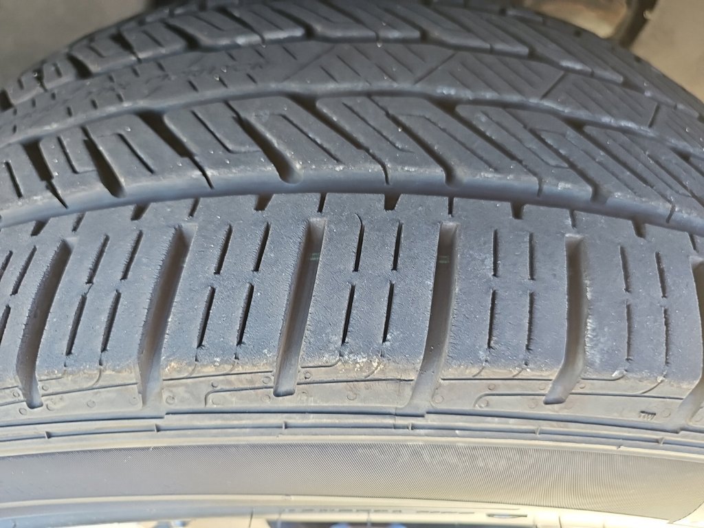 Used 2019 Ford Expedition Limited w/ Equipment Group 303A AWD/4WD image 3