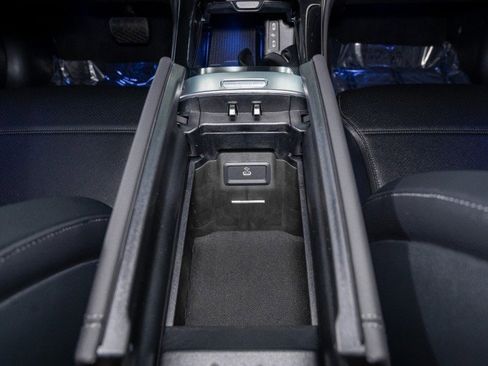 Certified 2026 Mercedes-Benz GLC 300 image 20