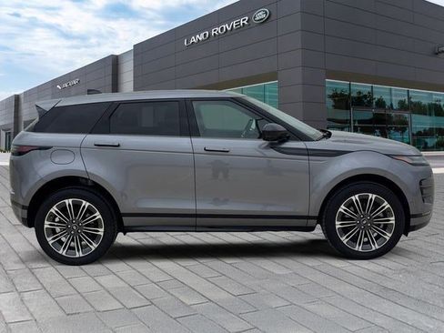Certified 2026 Land Rover Range Rover Evoque Dynamic SE AWD/4WD image 6