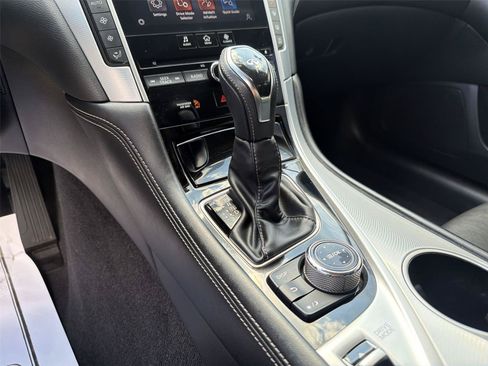 Used 2020 INFINITI Q50 Luxe AWD/4WD image 19