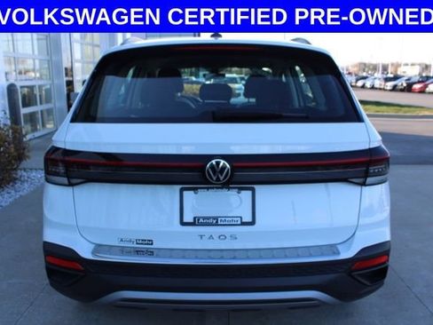 Used 2025 Volkswagen Taos S image 7