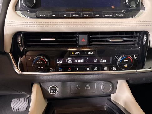 Used 2023 Nissan Rogue SL w/ SL Premium Package AWD/4WD image 23