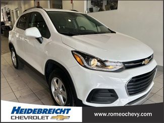 Certified 2022 Chevrolet Trax LT w/ LT Convenience Package video 1