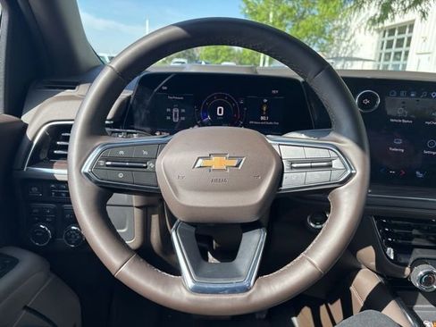 Certified 2025 Chevrolet Tahoe LT w/ Comfort Package AWD/4WD image 14