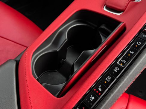 Used 2021 Chevrolet Corvette Stingray Preferred Cpe w/ 2LT image 26