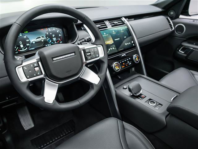 New 2026 Land Rover Discovery S AWD/4WD image 15
