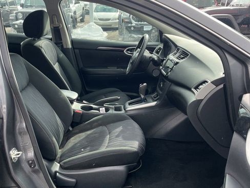 Used 2019 Nissan Sentra SV image 20