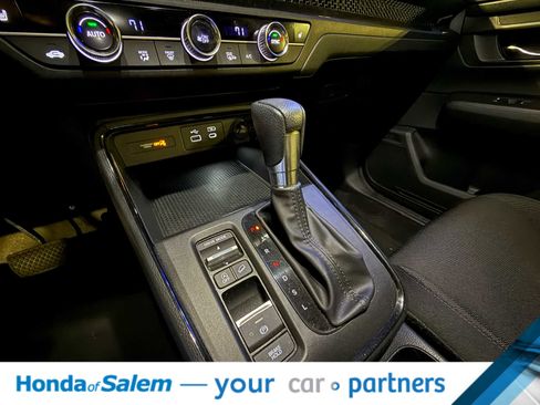 Used 2023 Honda CR-V EX image 18