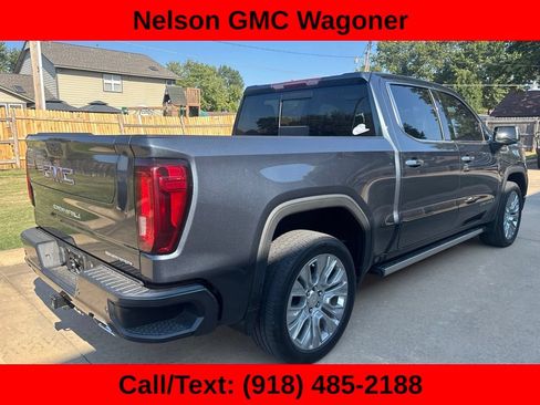 Used 2022 GMC Sierra 1500 Denali w/ Denali Premium Package AWD/4WD image 5