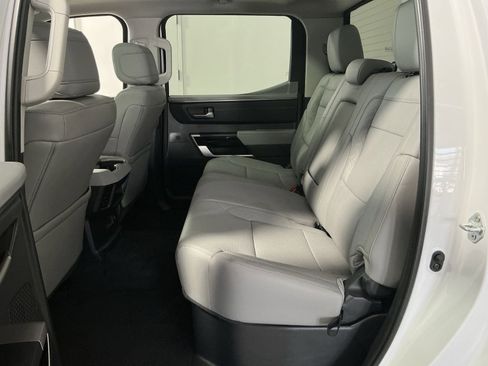 Used 2024 Toyota Tundra Limited image 32