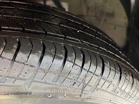 Used 2023 Toyota Corolla Cross LE w/ Moonroof Package image 26