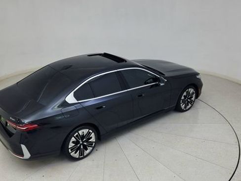 Used 2026 BMW 530i image 85