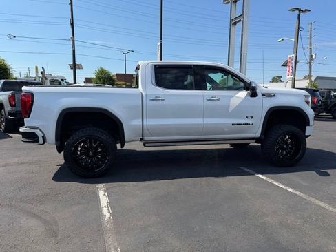 Used 2021 GMC Sierra 1500 Denali w/ Denali Ultimate Package AWD/4WD image 15