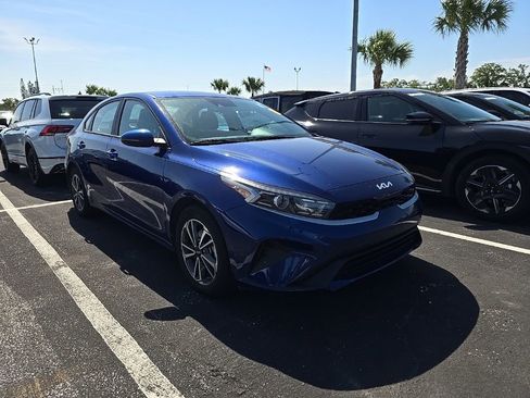 Certified 2023 Kia Forte LXS w/ LXS Technology Package FWD image 1