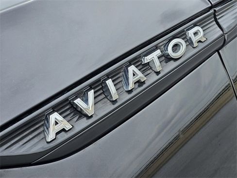 Certified 2023 Lincoln Aviator Black Label w/ Jet Package image 12