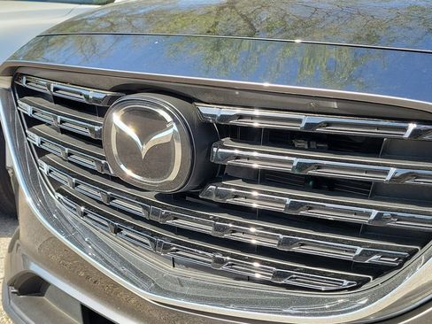 Used 2023 MAZDA CX-9 Touring Plus image 3