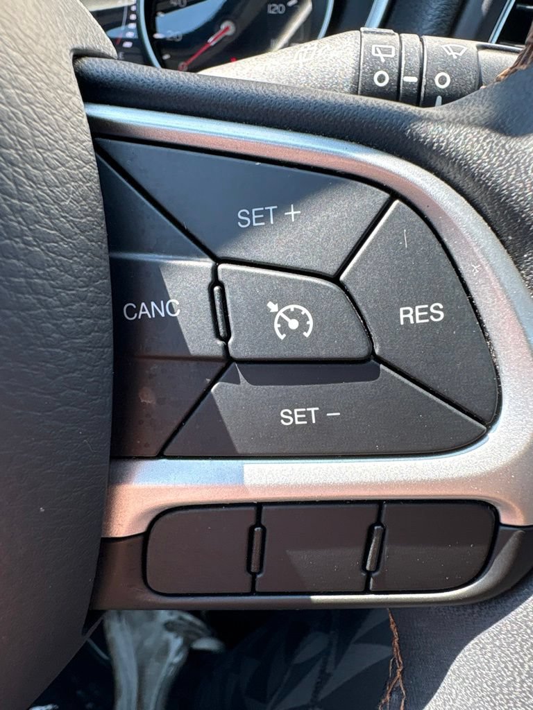 Used 2021 Jeep Compass Latitude AWD/4WD image 21