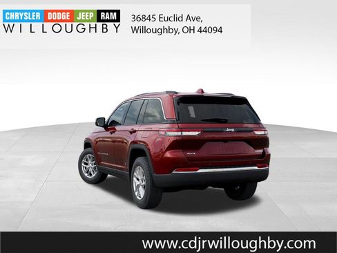 New 2026 Jeep Grand Cherokee Laredo X AWD/4WD image 3